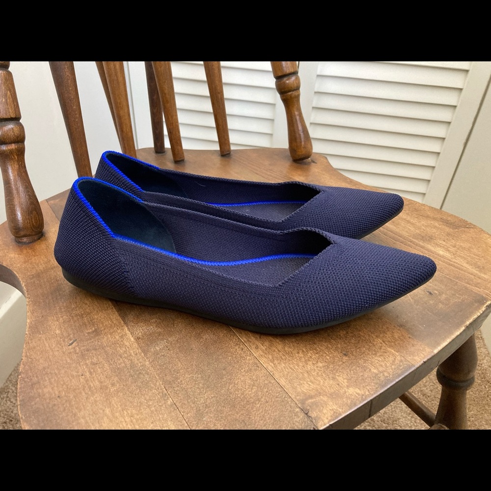 Rothy’s women’s The Point maritime navy 7.5 flats